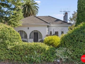 18 Sternberg Street, KENNINGTON VIC 3550