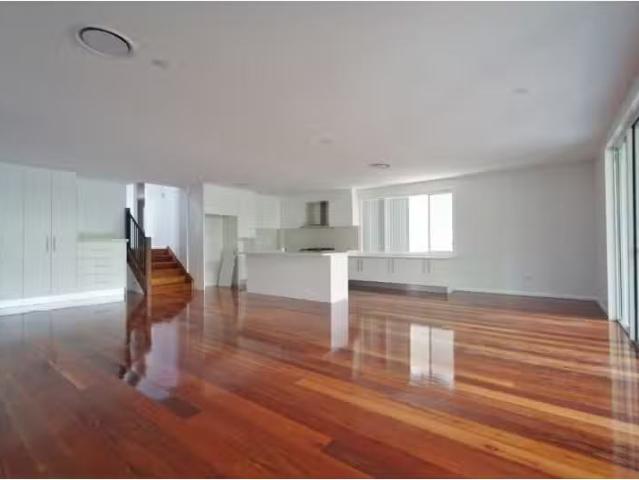 18A Harper Street, North Epping Townhouse for rent Listed by.