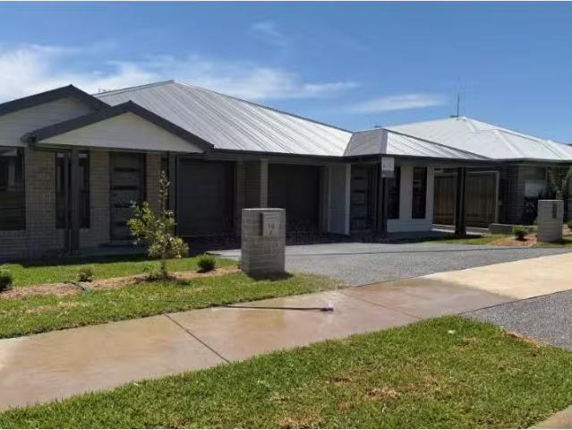 18a Trevallyn Avenue, Lochinvar Townhouse for rent Listed by.