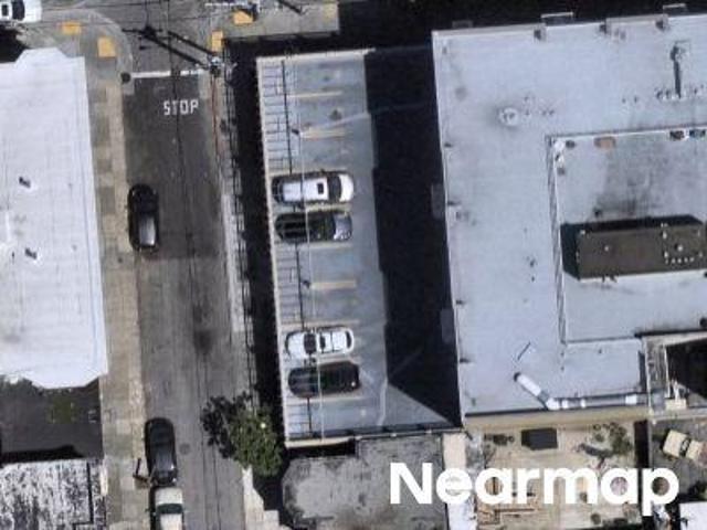 18th St