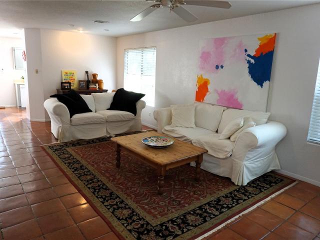 1904 Birds Nest Ct