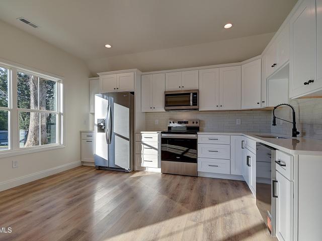 1904 Cherokee Road