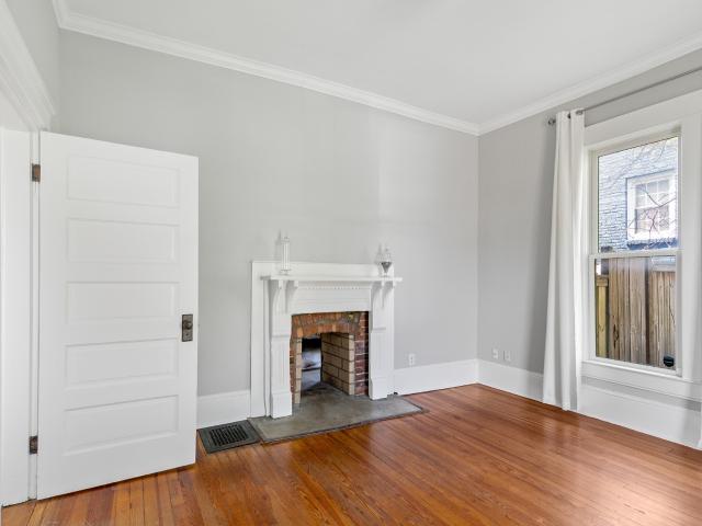 1904 Long Ave