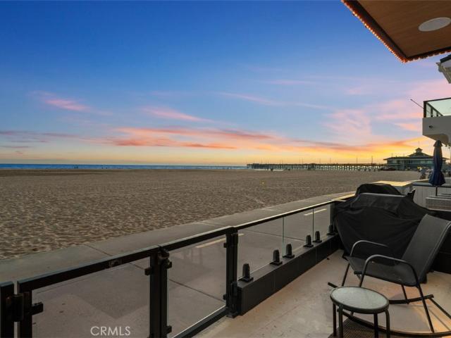 1904 W Oceanfront