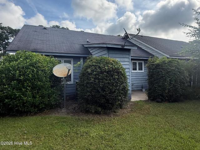 1904 White Hollow Drive