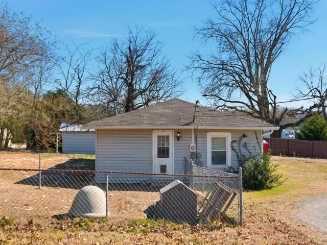 1905 Newman Drive SE