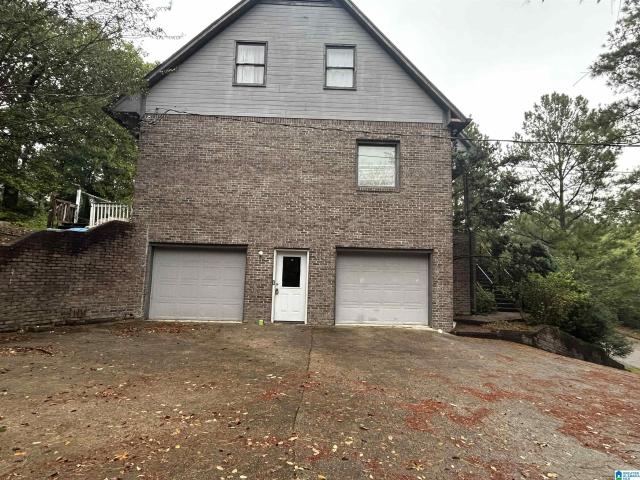 1905 Seattle Slew Drive