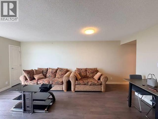 1905 5380 OBEN STREET