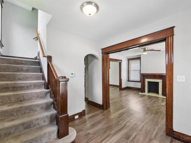 1906 Mentor Avenue