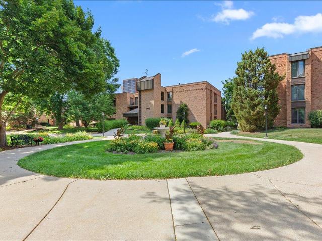 1906 E Shorewood Blvd, Unit 149