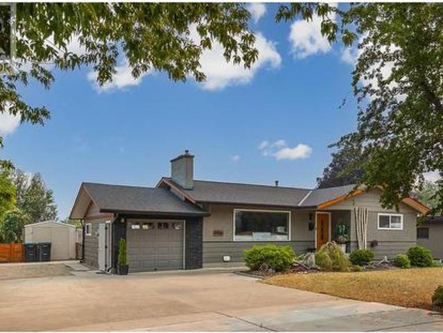 1906 23 Avenue, Vernon, BC, V1T 1J1 house for sale | Listing ID 10395 | Royal LePage