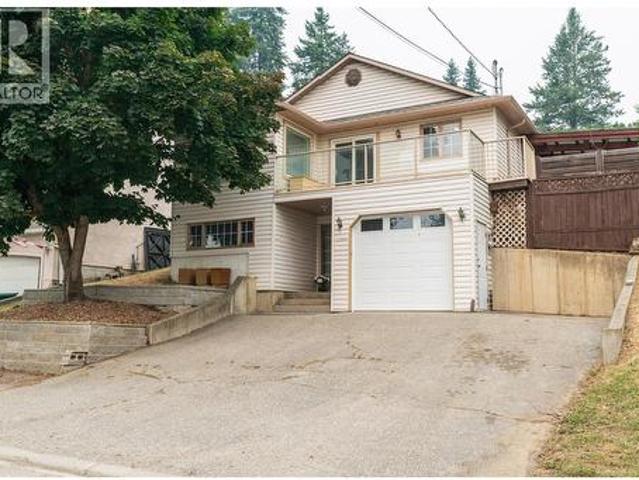 1908 Grandview Avenue, Lumby, BC, V0E 2G0 house for sale | Listing ID 10397 | Royal LePage