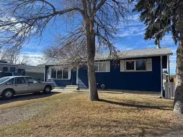 1908 10 Street, Coaldale, AB, T1M 1B1 house for sale Listin.