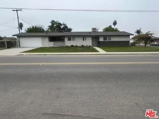 1909 ALBANY ST, DELANO, CA 93215