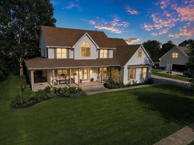 1909 Catkin Cir, Chesterton, IN 46304