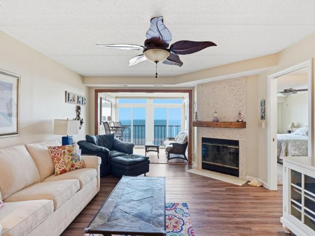 1909 E Harbor Road # 302 W