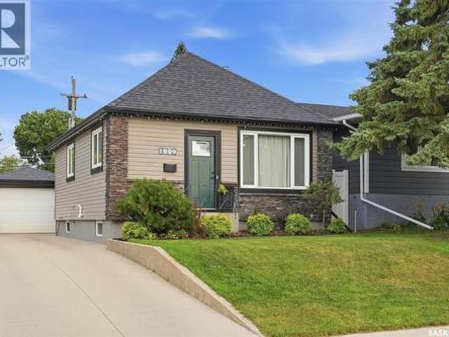 1909 William Avenue, Saskatoon, SK, S7J 1A1 house for sale | Listing ID SK048679 | Royal LePage