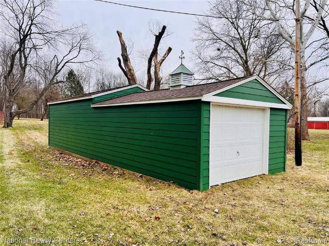1900 N Hughes Road