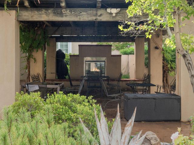 1900 Central Avenue SW APT 301