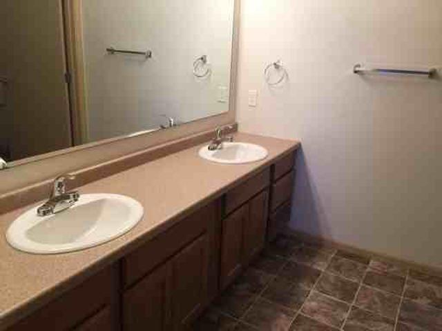 1900 Dakota Dr. 2 Bedroom Apartment for Rent at 1900 Dakota Dr N, Fargo, ND 58102 NDSU