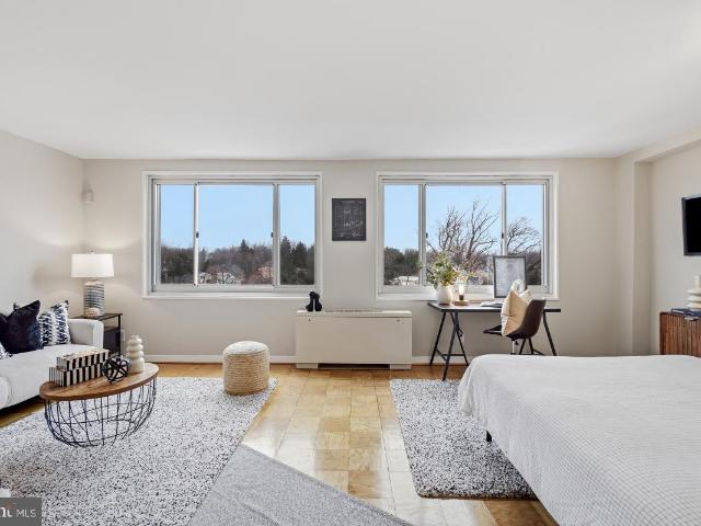 1900 Lyttonsville Rd, Unit 1003, Silver Spring, MD 20910 | MLS #MDMC2218