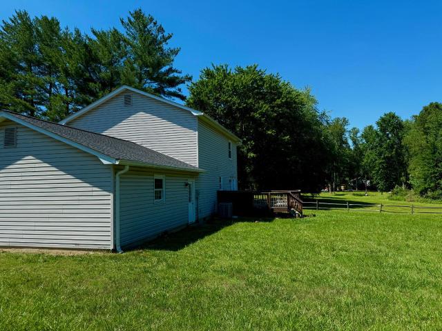 1900 Poplar Road