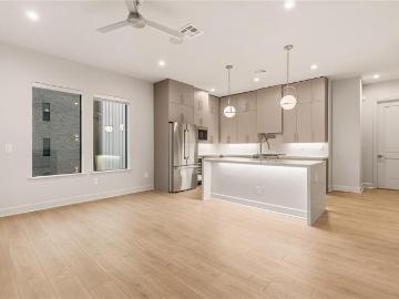 1900 S Ervay Street # 416