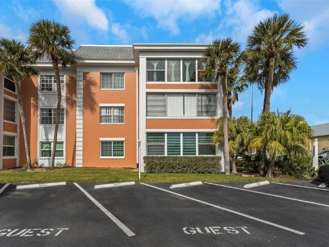 1900 68th St N, Unit 110, St. Petersburg, FL 33710 | MLS #TB8459