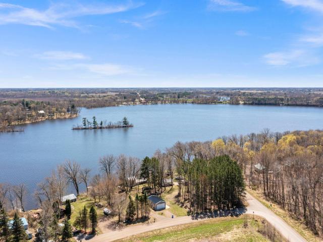 19013 Island View Drive