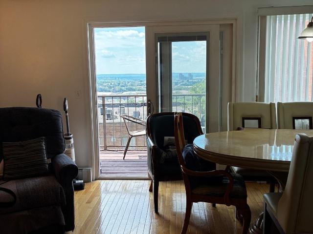1901 Kennedy Blvd # 108