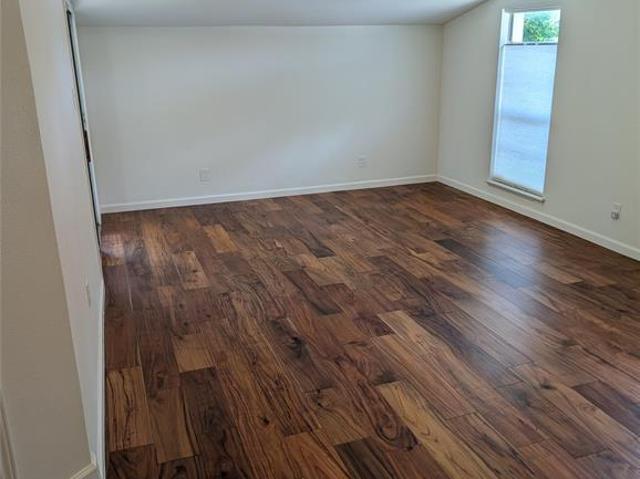 1901 Paxton Dr, Carrollton, TX 75007 | MLS #21320