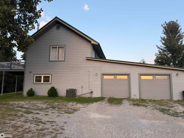1901 Woodland Drive