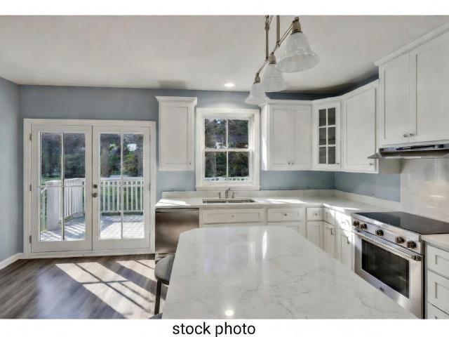 1902 Medfield Drive