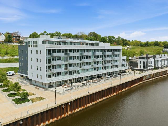 1902 N Commerce St, Unit 311