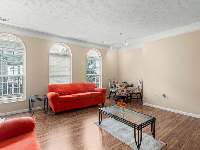 1903 N Lincoln Avenue # 222
