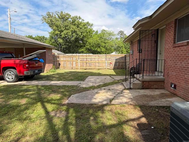 1903 W 25th