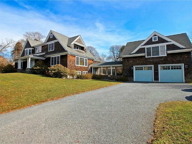 190 Coggeshall Ave, Newport, RI
