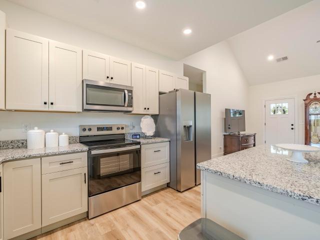 190 chariot ln