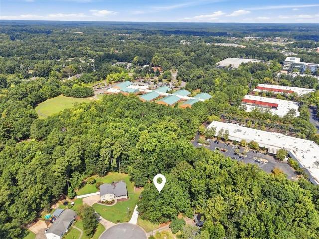 190 Crestwood Court