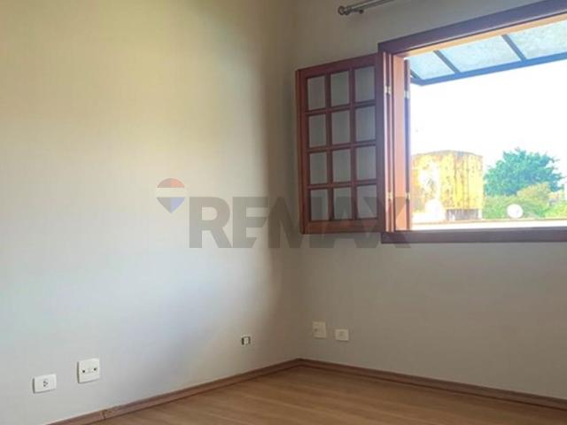 105 Área Útil Apartamento Alugar, 3 Dormitórios localizado em Rua Paraná, 180, Vila Irene, São Roque, São Paulo, 18132110 | Brasil