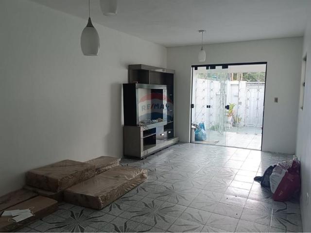 190 Área Útil Casa Alugar, 3 Dormitórios localizado em Praça General Abreu e Lima, 238, Rosarinho, Recife, Pernambuco, 50040210 | Brasil