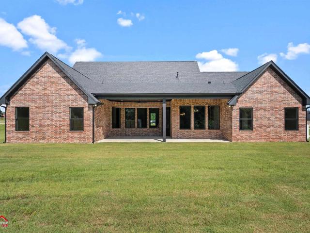 190 Brooks Dr, Gladewater, TX 75647 | MLS #25010