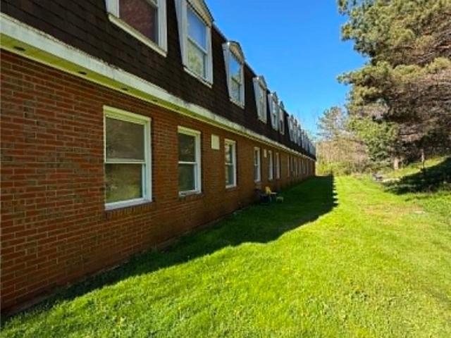 190 Grandview Apts Road