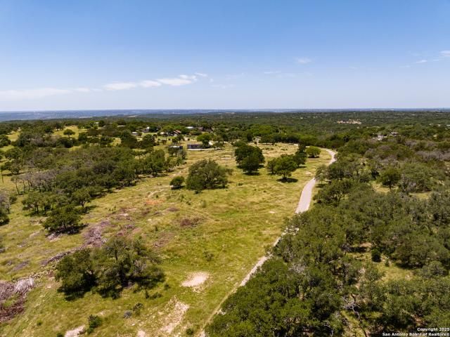 190 Jones, Kerrville, TX 78028 | MLS #1881