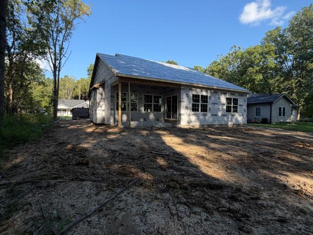 190 Lincoln Hills
