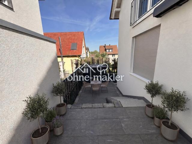 190 m² Raumwunder mit Sauna & Lounge Terrasse: Null Gartenstress, maximaler Komfort!