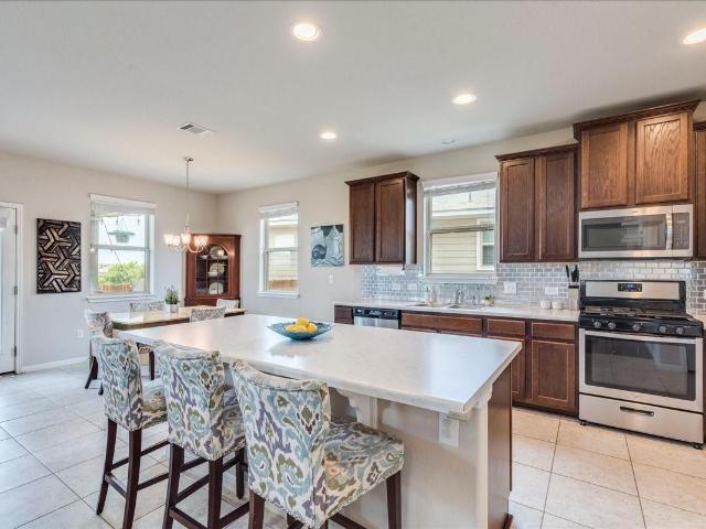 190 Sandy Path