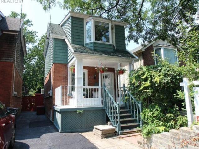 190 Rhodes Avenue, Toronto, ON, M4L 3A1 house for sale | Listing ID E13733 | Royal LePage