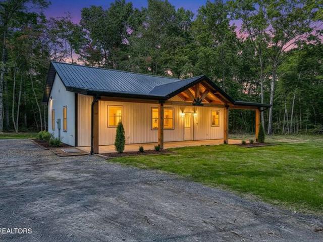 190 Rhonda Pl, Monterey, TN 38574