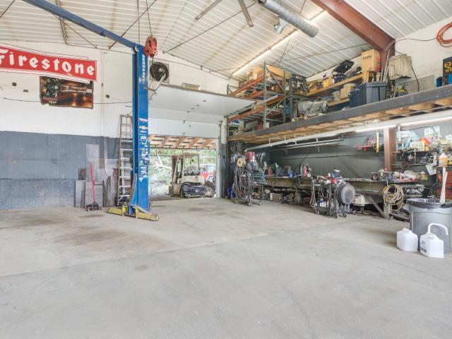 190 Wes Brown Road